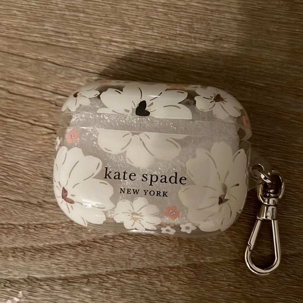 LIKE NEW KATE SPADE AirPod pro case